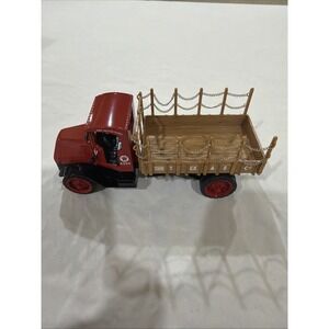 Ertl Texaco 1918 Mack AC Bulldog Flatbed Truck Die Cast Bank. New never used